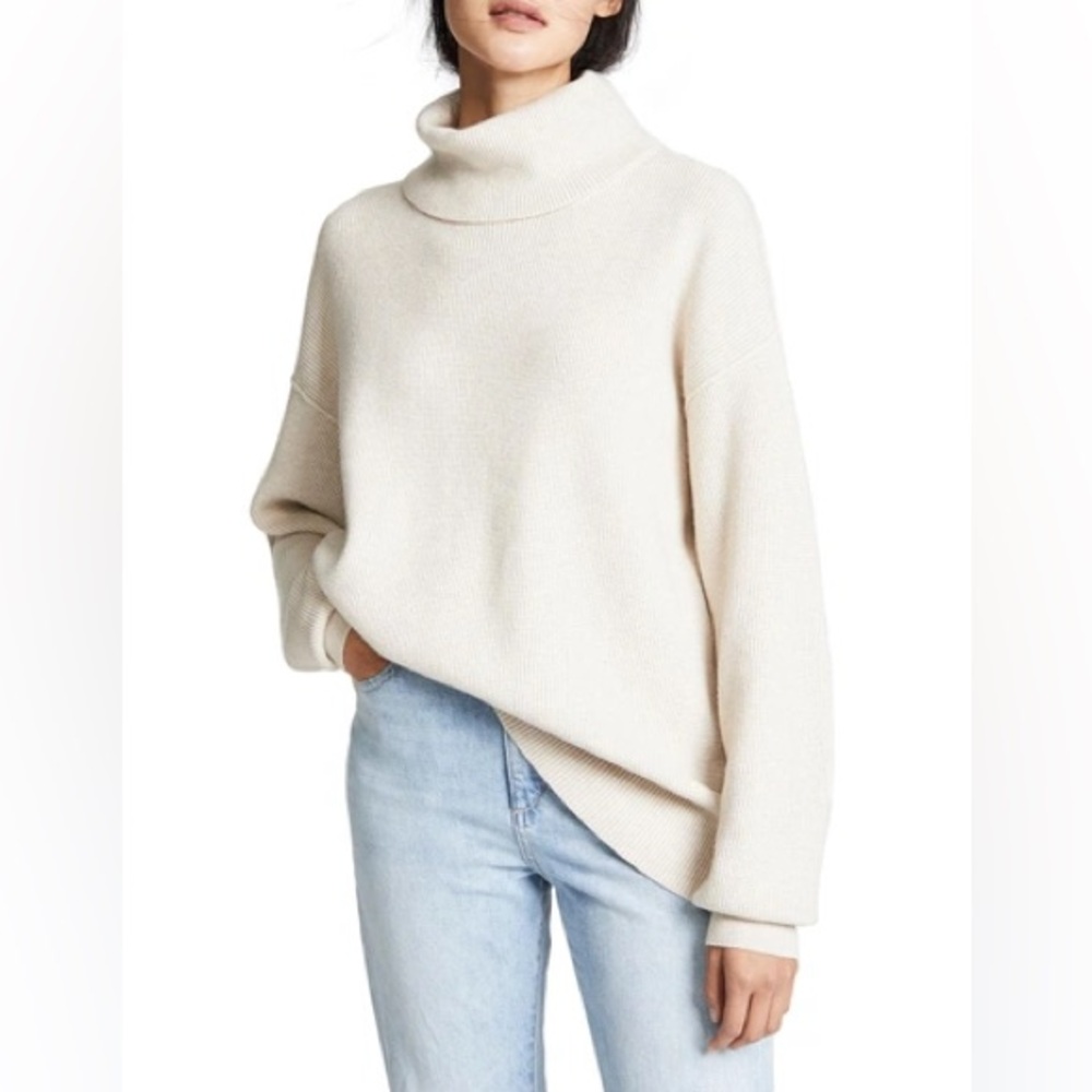 Free People softly structured tunic sweater cream oatmeal size Medium